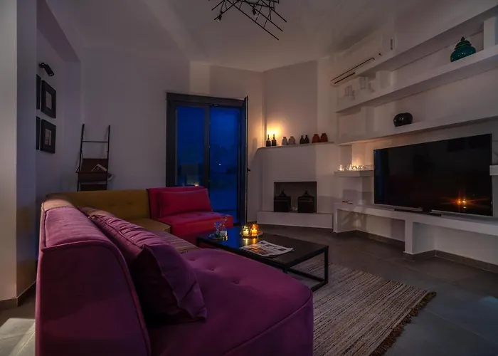 Mythos Luxury Villa-skiathos * Troulos