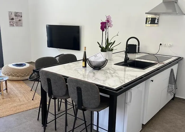 Mythos Luxury Villa-skiathos Troulos