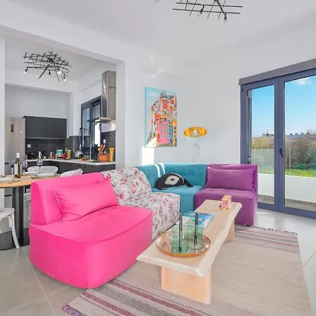 شقة Mythos Luxury Villa-skiathos