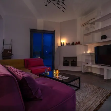 Mythos Luxury Villa-skiathos * ترولو