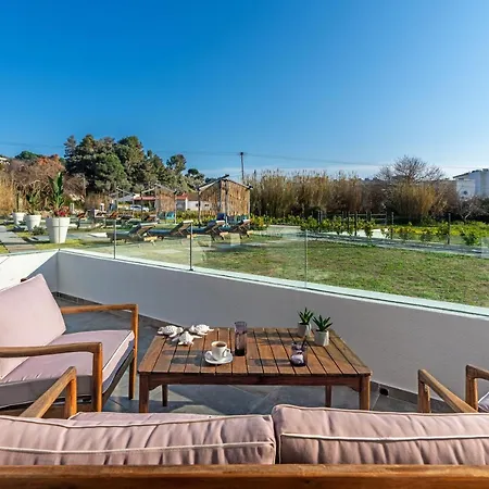 Mythos Luxury Villa-skiathos * ترولو