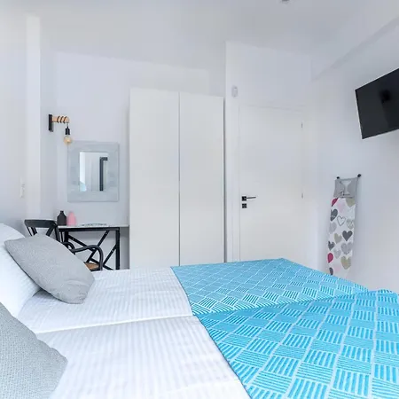 Mythos Luxury Villa-skiathos Apartment Troulos