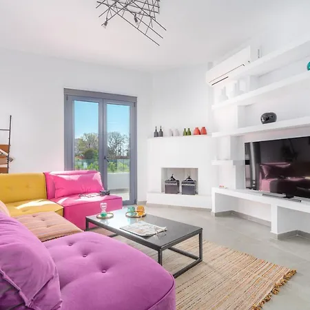 شقة Mythos Luxury Villa-skiathos *